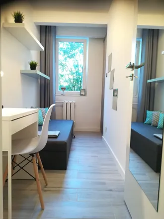 Rent this 7 bed room on Rosy Bailly 5 in 01-494 Warsaw, Poland