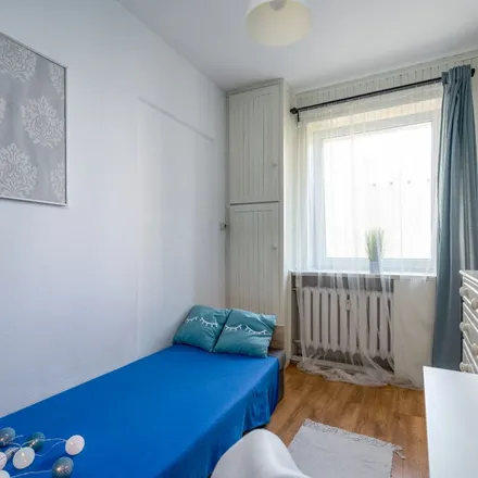 Rent this 5 bed apartment on Franciszka Marii Lanciego 8 in 02-792 Warsaw, Poland