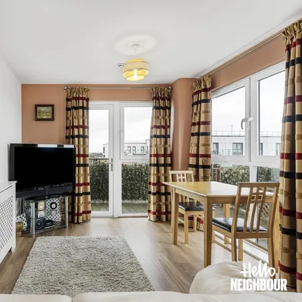 Rent this 1 bed apartment on Roehampton House in 39 Academy Way, London