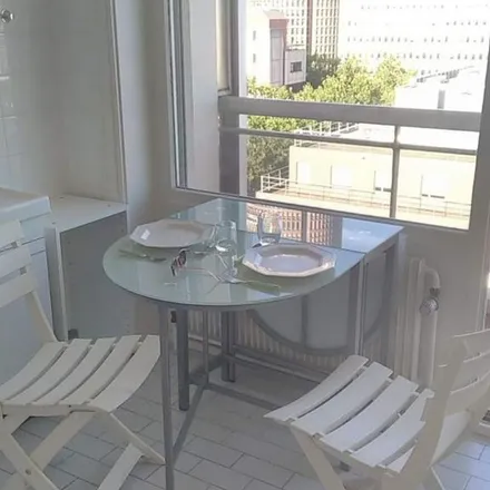 Rent this 3 bed apartment on 215 Rue Duguesclin in 69003 Lyon 3e Arrondissement, France
