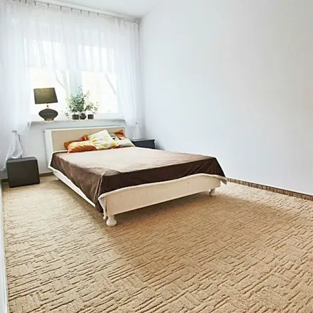 Image 2 - Dębowa 2, 25-539 Kielce, Poland - Apartment for rent