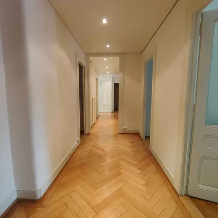 Rent this 8 bed apartment on Rue de Lyon 61bis in 8973 Geneva, Switzerland