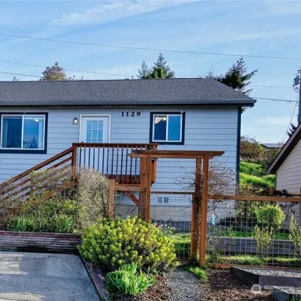 Buy this 2 bed house on 1173 West 12th Street in Port Angeles, WA 98363