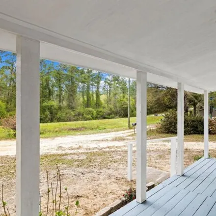 Image 2 - 3751 Knox Hill Rd, Ponce De Leon, Florida, 32455 - House for sale