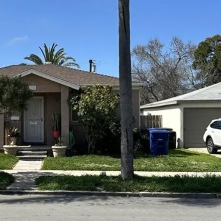 Buy this 3 bed house on 1062 Jefferson Avenue in Chula Vista, CA 91911