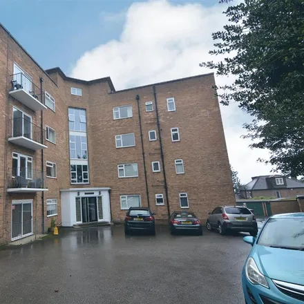 Rent this 2 bed apartment on Medical Centre in Telegraph Road, Heswall