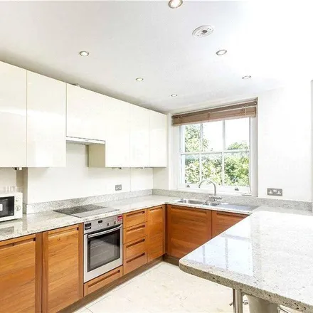 Rent this 2 bed apartment on 129 Hamilton Terrace in London, NW8 9QS