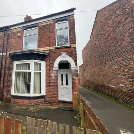 Rent this 3 bed house on 71a Salisbury Street in Hull, HU5 3DU