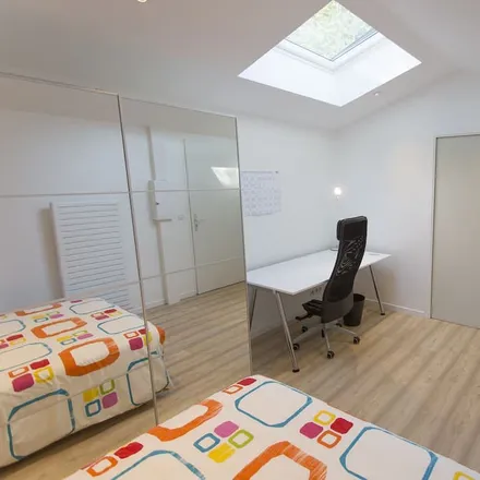 Rent this 4 bed house on Rue du Roussillon in 34170 Castelnau-le-Lez, France