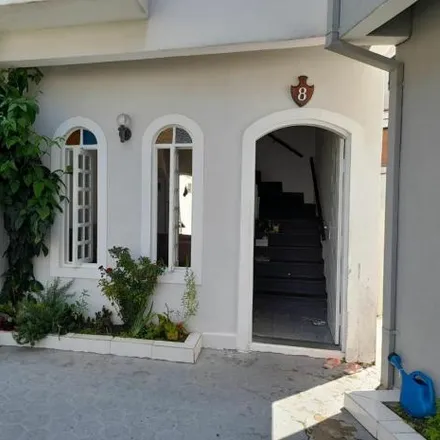 Buy this 2 bed house on Rua José Vieira da Mota in Ipiranga, Caraguatatuba - SP
