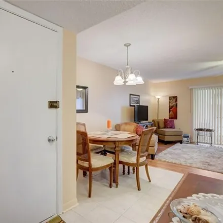 Image 6 - 219 S Mcmullen Booth Rd Apt 175, Clearwater, Florida, 33759 - Condo for sale
