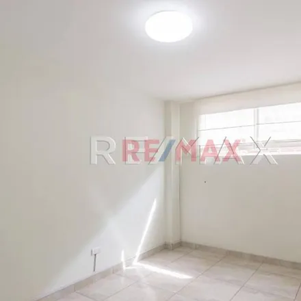 Buy this studio apartment on Pasaje Jupiter in Rímac, Lima Metropolitan Area 15025