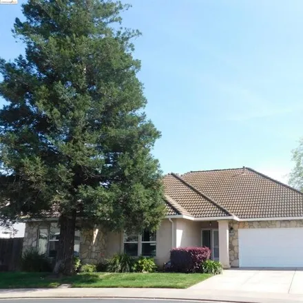 Buy this 2 bed house on 2200 Perth Drive in Modesto, CA 95355