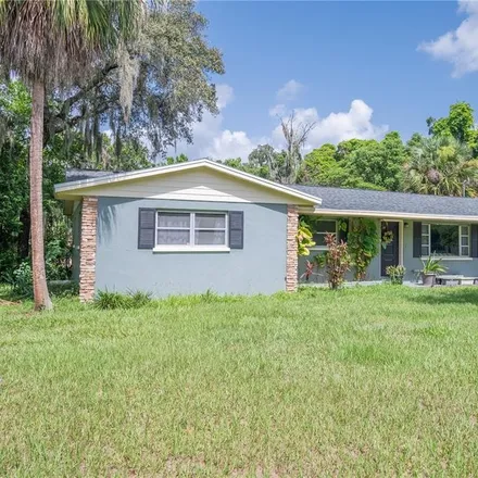 Buy this 4 bed house on 7115 Beverly Road in Polk County, FL 33813