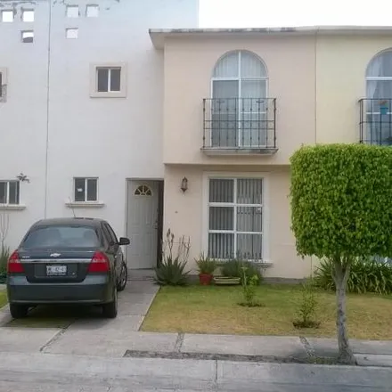 Rent this 3 bed house on Avenida Candiles 303 in Venceremos, 76091