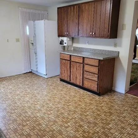 Rent this 2 bed apartment on 671 Albany Turnpike in Canton, CT 06019
