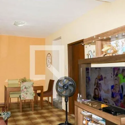 Rent this 4 bed house on Rua Vinte e Quatro de Maio in Méier, Rio de Janeiro - RJ
