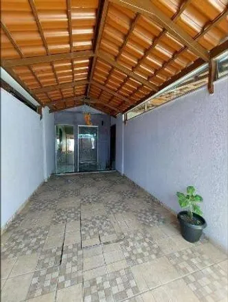 Buy this 2 bed house on Rua Varsóvia in Jardim das Alterosas, Betim - MG