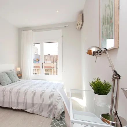 Rent this 3 bed apartment on Hotel chic&basic VELVET in Carrer del Consell de Cent, 70
