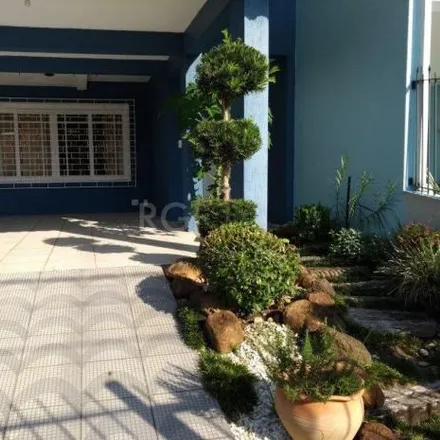 Buy this 3 bed house on Rua Professor Elpídio Ferreira Paes in Ipanema, Porto Alegre - RS