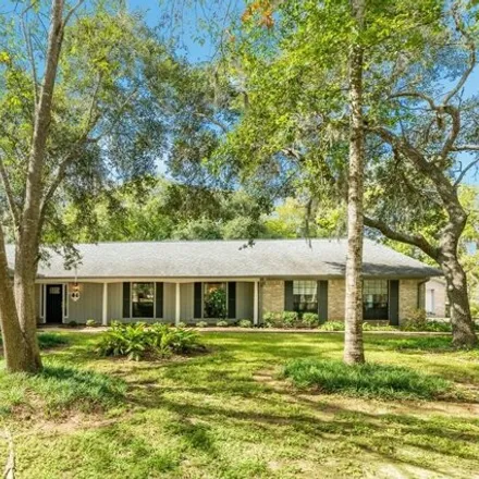 Buy this 4 bed house on 380 Rabbit Trail in Brazoria County, TX 77566