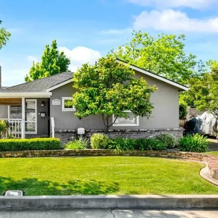 Image 1 - 1848 West Sonoma Avenue, Stockton, CA 95204, USA - House for sale