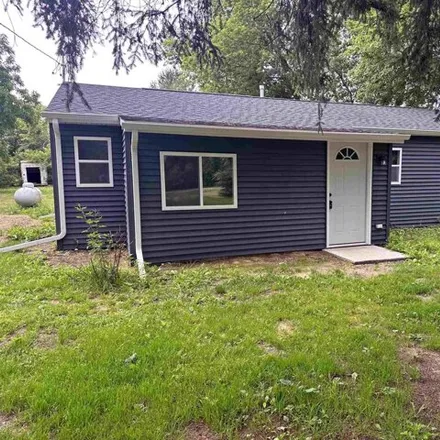 Buy this 3 bed house on 8769 Barnes Rd in Millington, Michigan