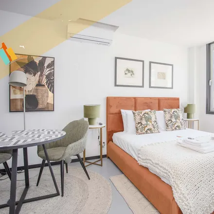 Rent this studio apartment on Rocha's in Rua de João das Regras 50, 4000-290 Porto