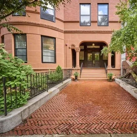 Rent this 1 bed condo on 290 Commonwealth Ave Apt 15 in Boston, Massachusetts