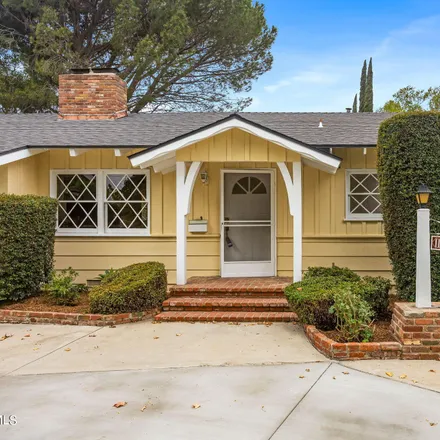 Image 9 - 11305 Louise Avenue, Los Angeles, CA 91344, USA - House for sale