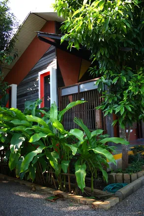 Rent this 3 bed house on Nong Pa Khrang in Saraphi District, TH