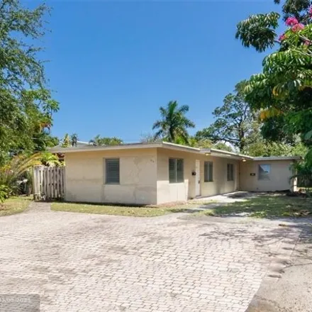 Buy this 3 bed house on 908 Northeast 39th Street in Coral Heights, Oakland Park
