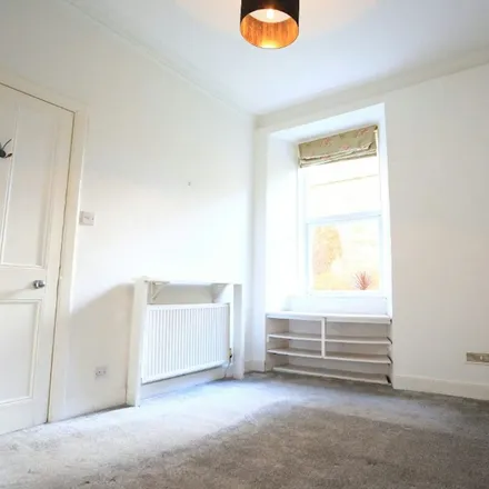 Rent this 1 bed apartment on 120 Easter Road in City of Edinburgh, EH7 5RH