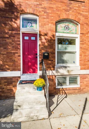 Image 1 - 628 South Lakewood Avenue, Baltimore, MD 21224, USA - Townhouse for sale