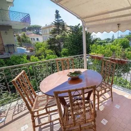 Image 4 - 80065 Sant'Agnello NA, Italy - House for rent