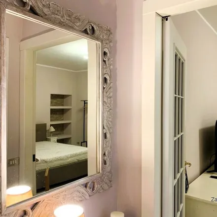 Rent this 2 bed apartment on Viale Pasubio in 10, 20154 Milan MI