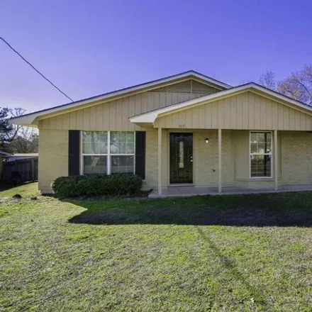 Image 1 - 1181 Larry Drive, Marshall, TX 75672, USA - House for sale