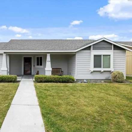 Buy this 3 bed house on 525 Satus Street in Richland, WA 99352