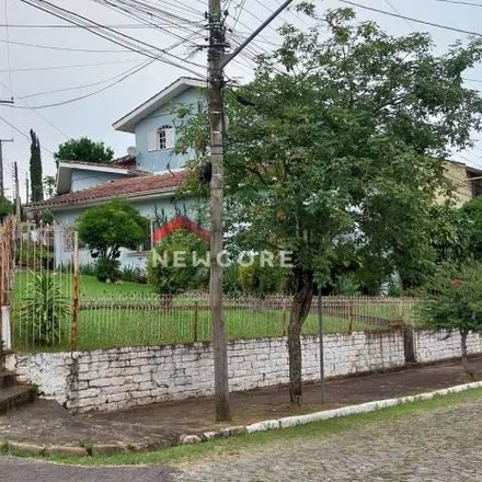 Buy this 4 bed house on ALT Internet in Rua Silva Ramos, Centro