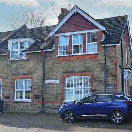 Buy this 3 bed duplex on Brantwood Road in London, CR2 6EU