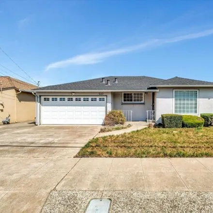Buy this 3 bed house on 727 Arguello Drive in San Leandro, CA 94579