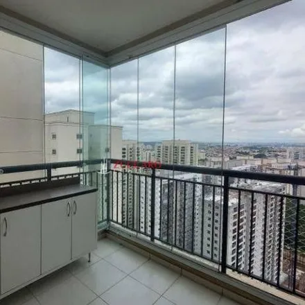 Rent this 2 bed apartment on Avenida Bartolomeu de Carlos in Picanço, Guarulhos - SP