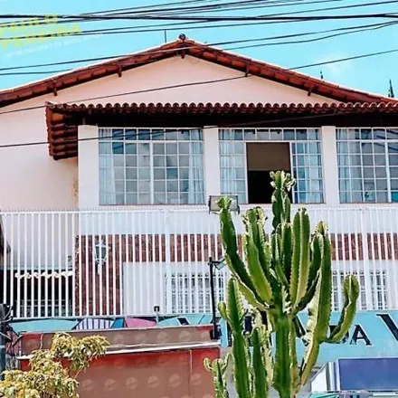 Buy this 4 bed house on Rua Santo Antônio in Vila Galvão, Guarulhos - SP