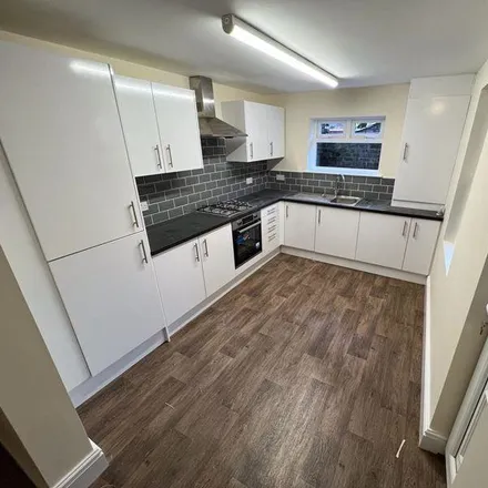 Rent this 3 bed townhouse on Springbourne Road in Liverpool, L17 7BJ