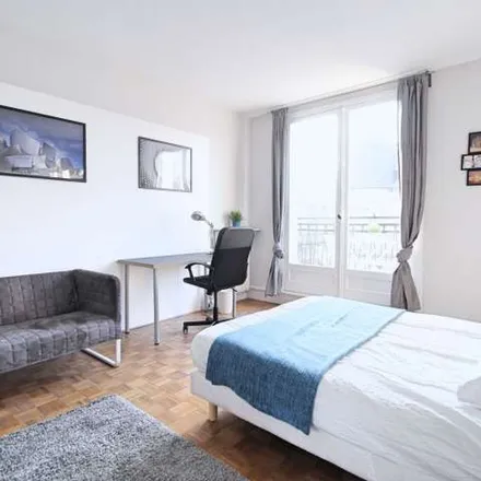 Image 9 - 7 Rue du Bois de Boulogne, 75116 Paris, France - Apartment for rent