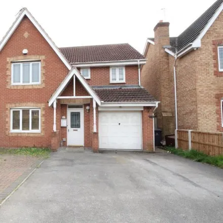 Rent this 4 bed house on 10 Green Approach in Carlton, NG4 1SN