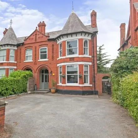 Buy this 8 bed duplex on 54 Hoole Road in Chester, CH2 3NL