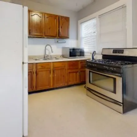 Buy this 2 bed apartment on 605 Swigart Street
