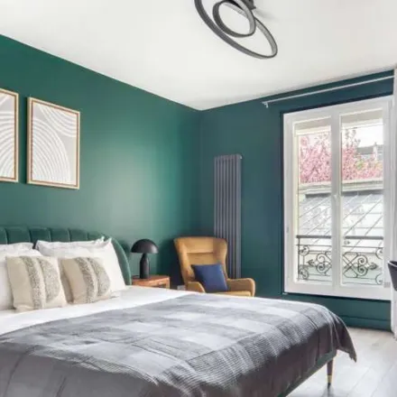 Rent this 2 bed apartment on 8 Rue de Braque in 75003 Paris, France