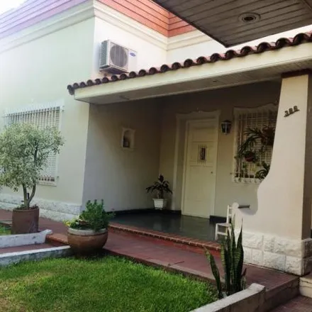 Buy this 2 bed house on General Carlos María de Alvear 364 in Partido de Lomas de Zamora, Lomas de Zamora